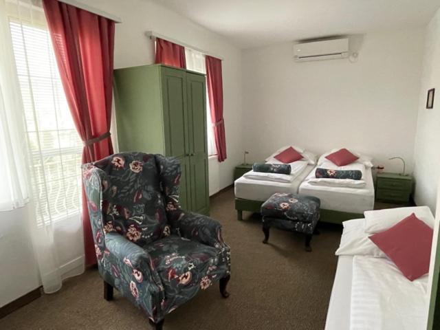 Villa Astoria บาลาตองโยรอค ภายนอก รูปภาพ